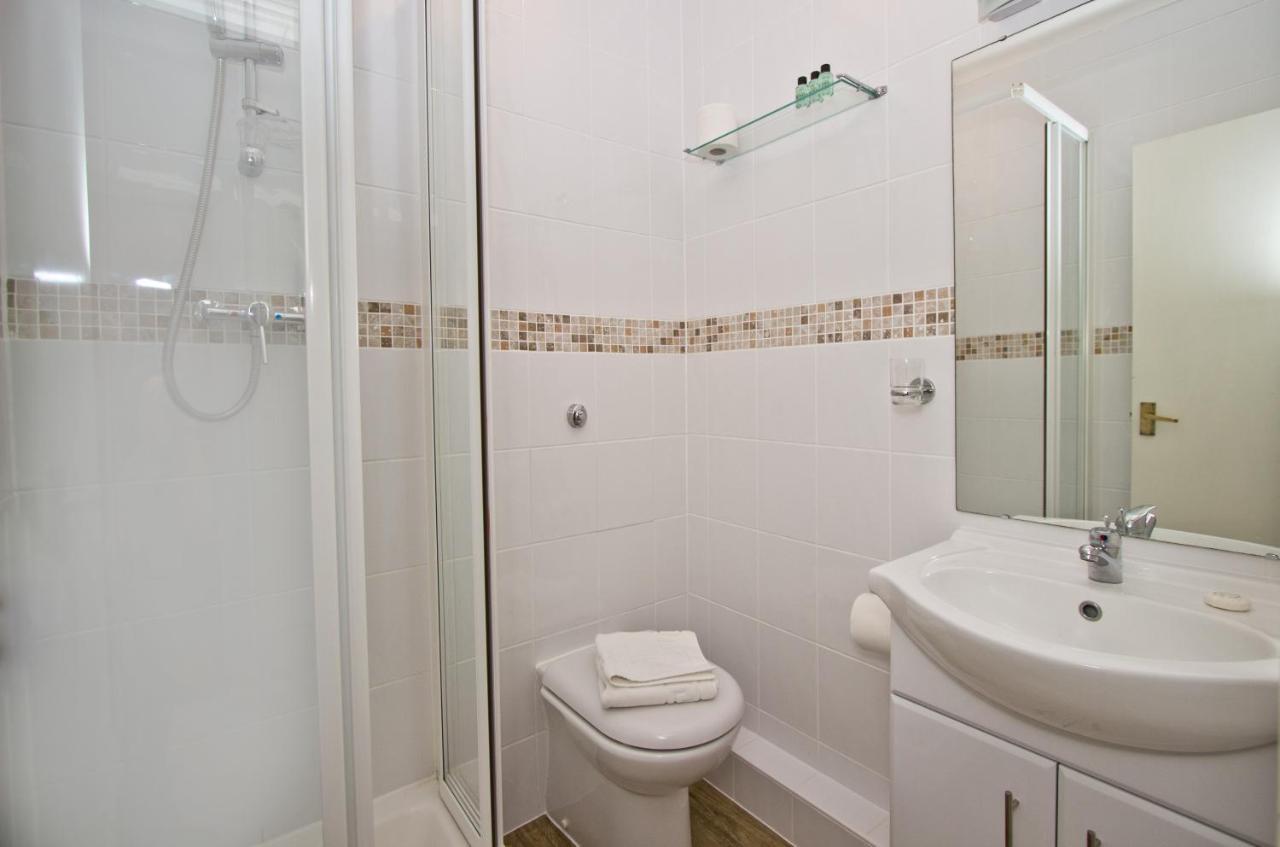 The Hedley Townhouse Otel Bournemouth Oda fotoğraf